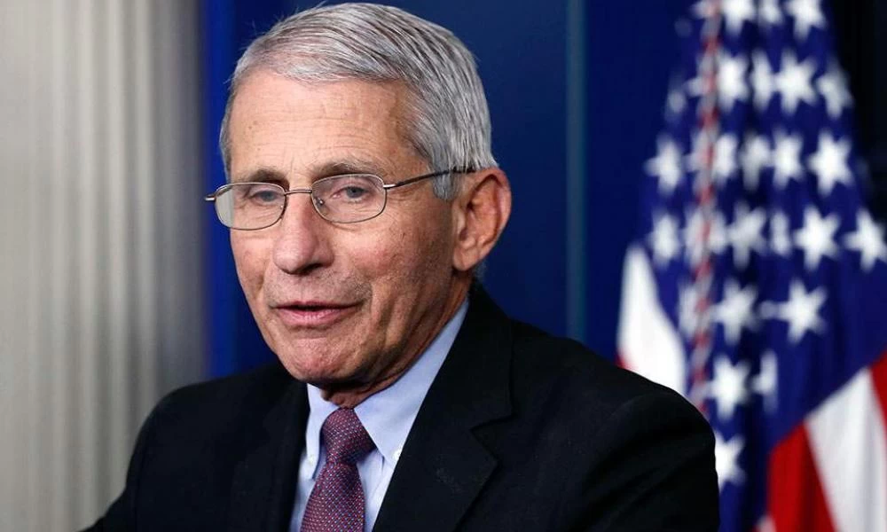 Φάουτσι: Οι Αμερικάνοι και το 2022 θα φοράνε μάσκες